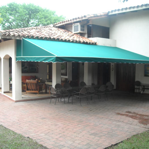 PARASOL FIJO EN LONA AMERICANA